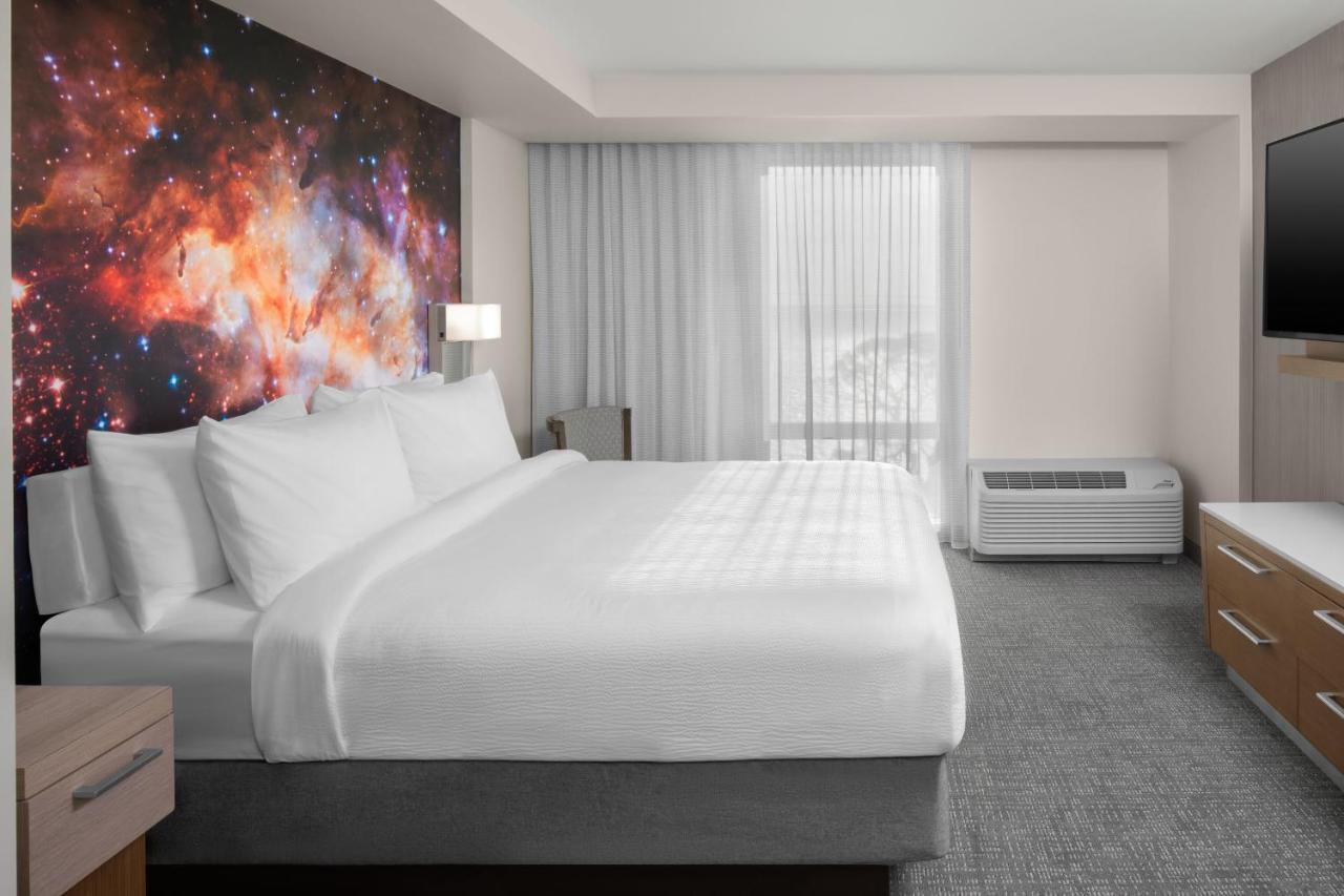 Courtyard By Marriott Titusville Kennedy Space Center Экстерьер фото