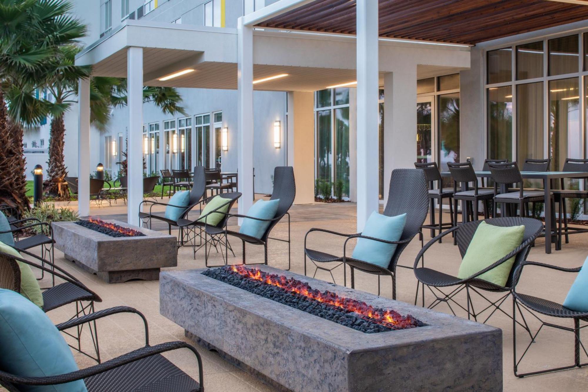 Courtyard By Marriott Titusville Kennedy Space Center Экстерьер фото