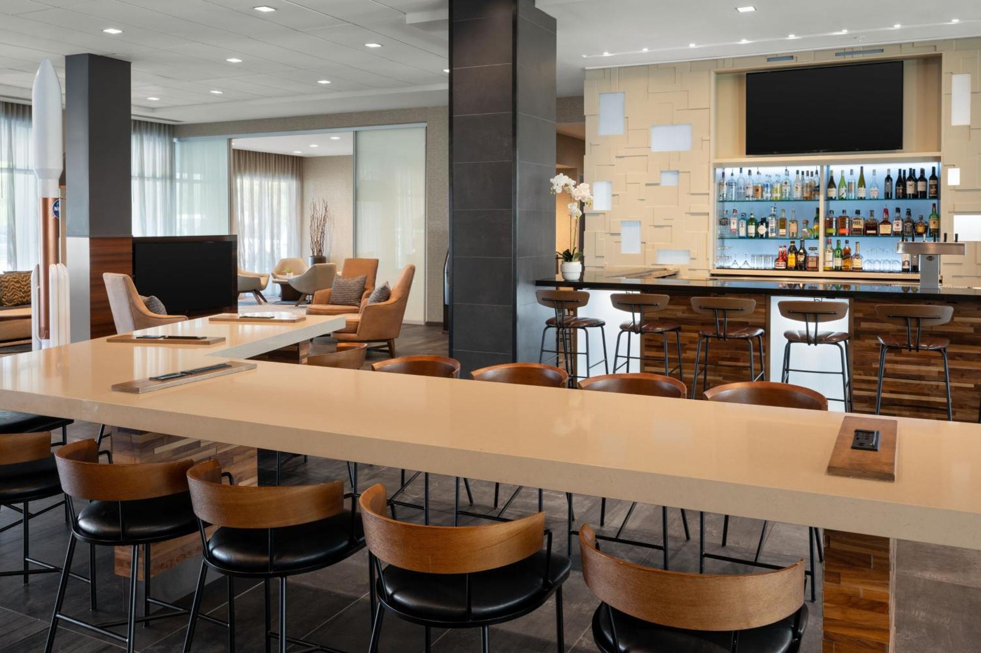 Courtyard By Marriott Titusville Kennedy Space Center Экстерьер фото